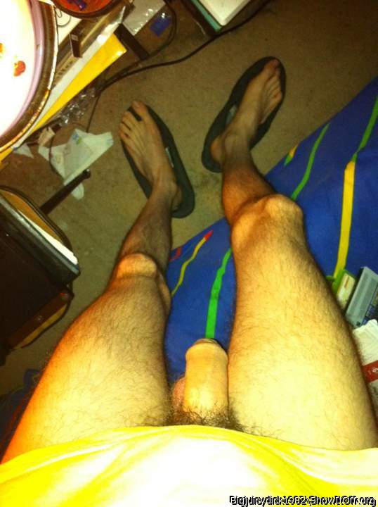 When you looked down to take that pic, I wish you would have