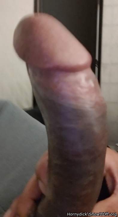 I'd love to worship, suck a load from your hot thick cock 