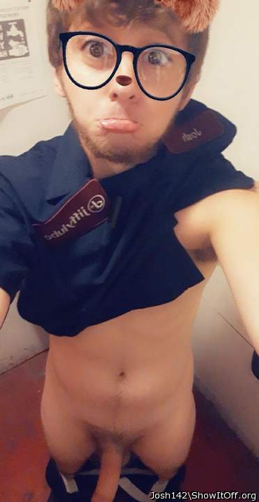 Photo of a boner from Josh142