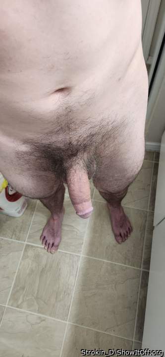 Photo of a stiffie from Strokin_D