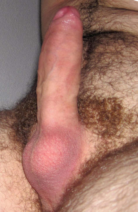 Mmmmhh      great shot and fantastic foreskin