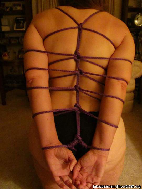 It's called a Dragonfly Sleeve. ..
