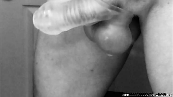 Photo of a boner from John1111199999