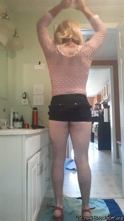 Love to be behind you as you bend over