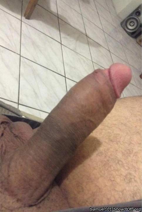 gotta love a beer can thick cock like that!