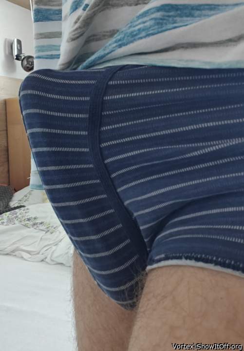 Luv a good bulge 🙂🙂🙂