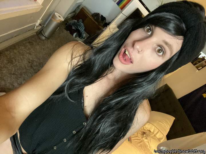 Would love to lick that sweet tongue  