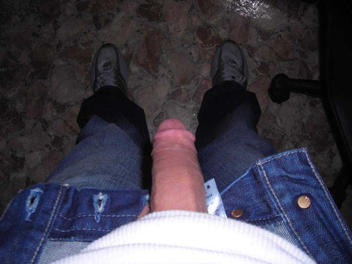 Photo of a power tool from pj007