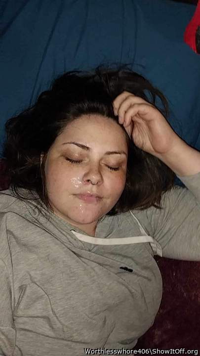 Uncle cummed  on my face while i was sleeping