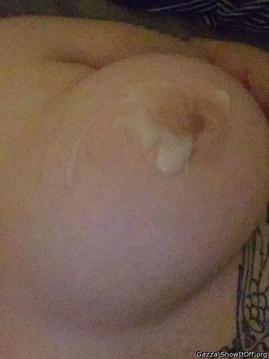 Cum on her tit