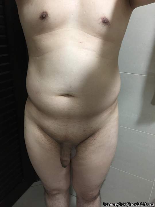 Nice body and dick! 