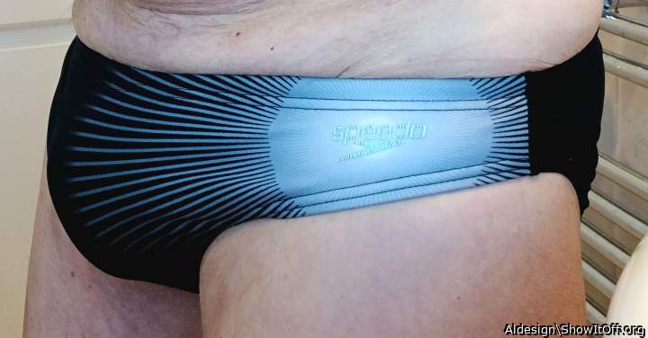 Photo of a penis from Aldesign