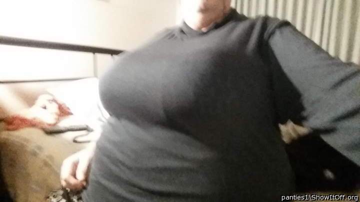Photo of a python from panties1