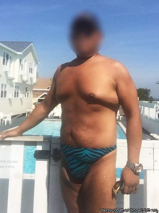 Photo of a drain pipe from Bikinisunbather