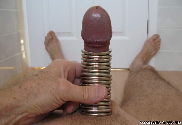Screenshot from Ringed Dick Wank video