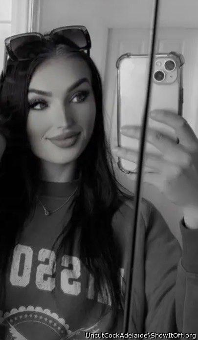 Photo of a penile from UncutCockAdelaide