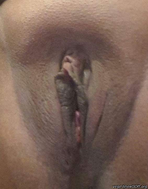 pose 1