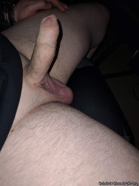 Beautiful hot looking cock!    