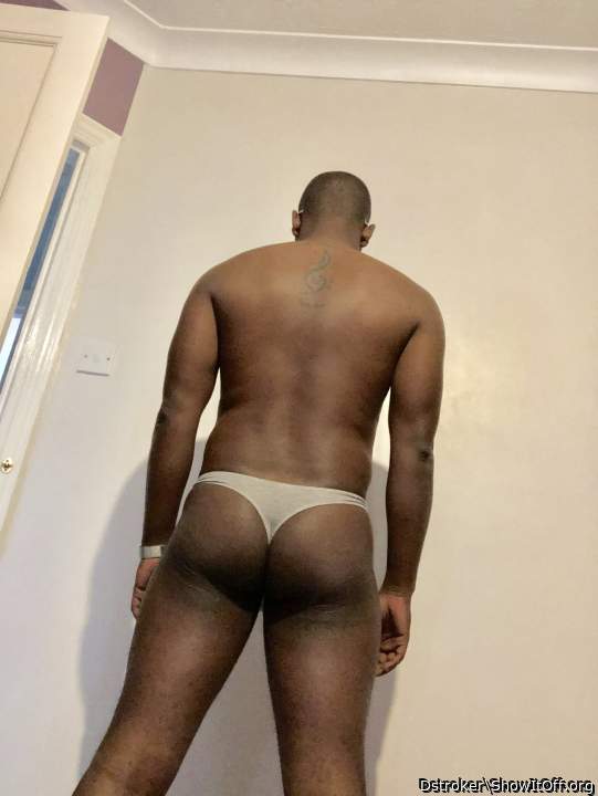 Awesome hot sexy arse    