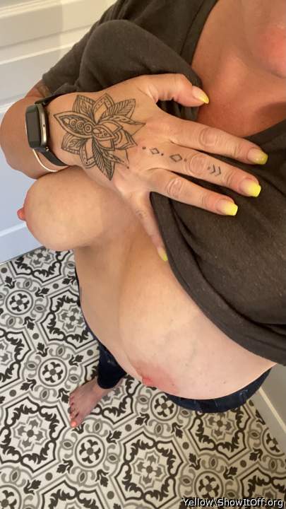 Photo of a stiffie from Yellow