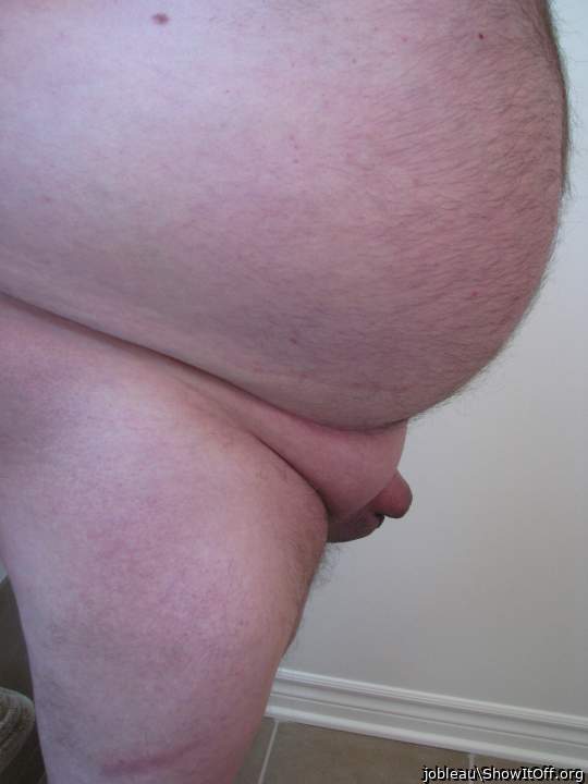 Love your big belly and your little dick. Hot!  