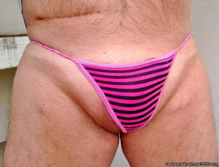 how you fit that big one in there, sweetie? 