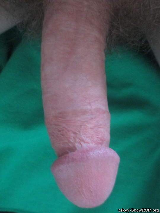 mmmmmm i feel like sucking it    