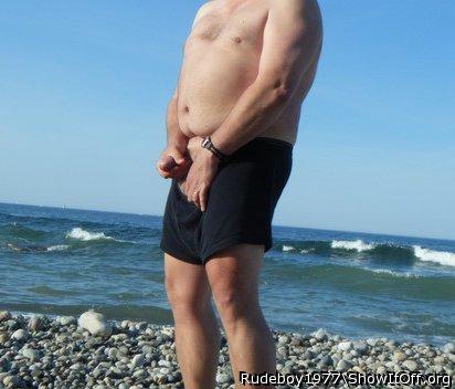 Jerking off on public beach