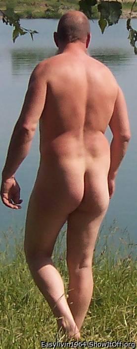 That is one DAMN HOT SEXY NUDE ASS    