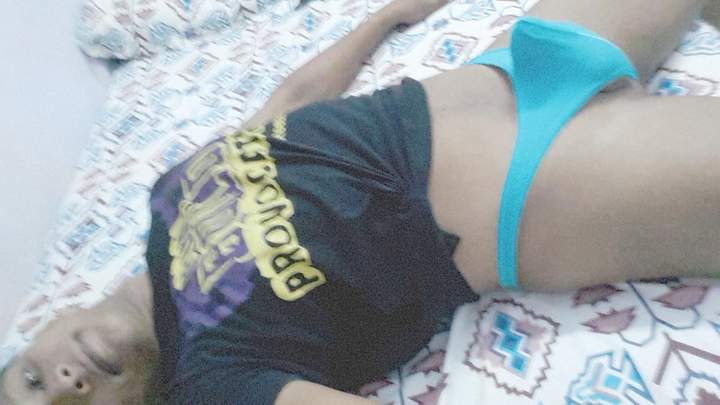 wow hot shot love to lay with you 