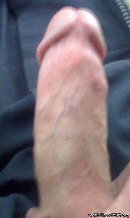 Mouth open. Insert!