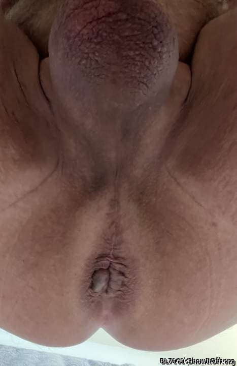 love to get my cock in there 