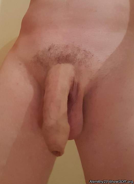 Now thats a pussy stretcher mate.