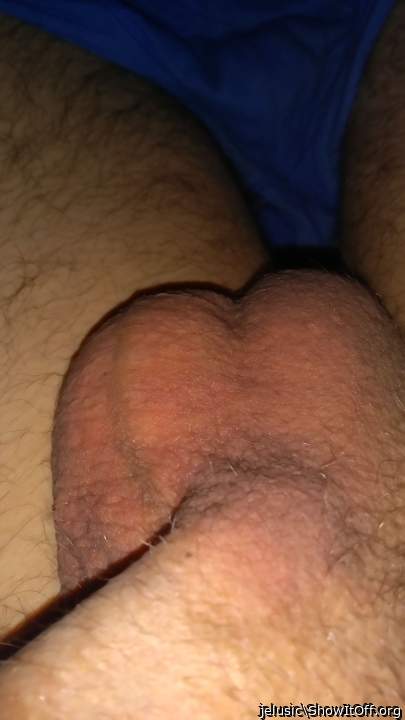 Nice suckable balls! 
