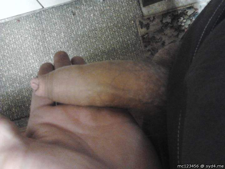 Photo of a boner from mc123456
