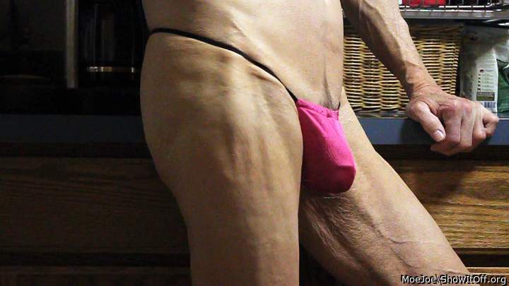 G-String Bulge-Video Capture