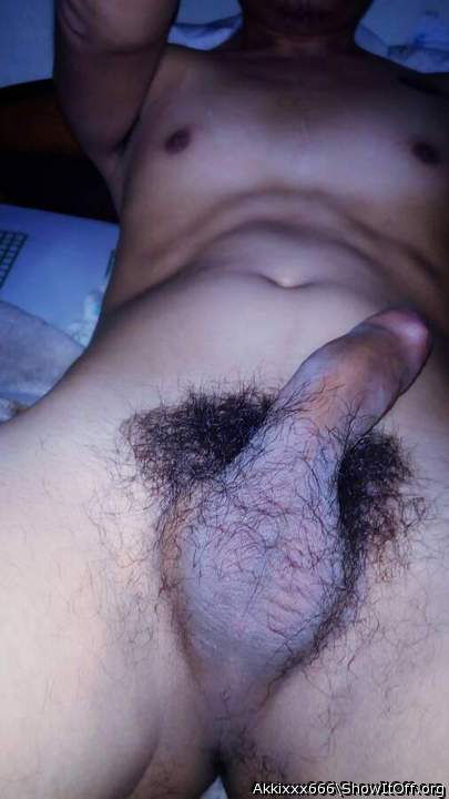 This pic say: Come to me and spend some time with me.