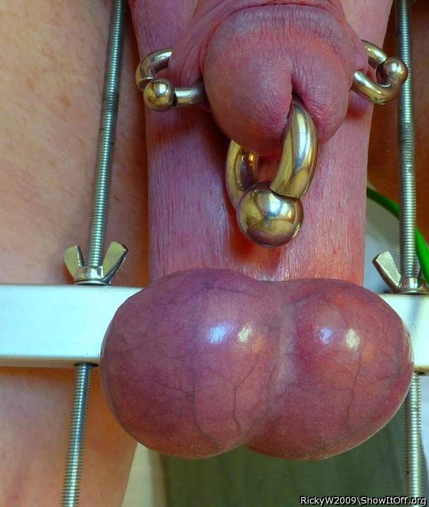 Home built ball stretcher
