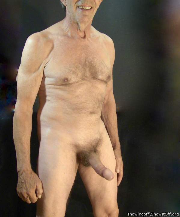 Photo of a penis from showingoff