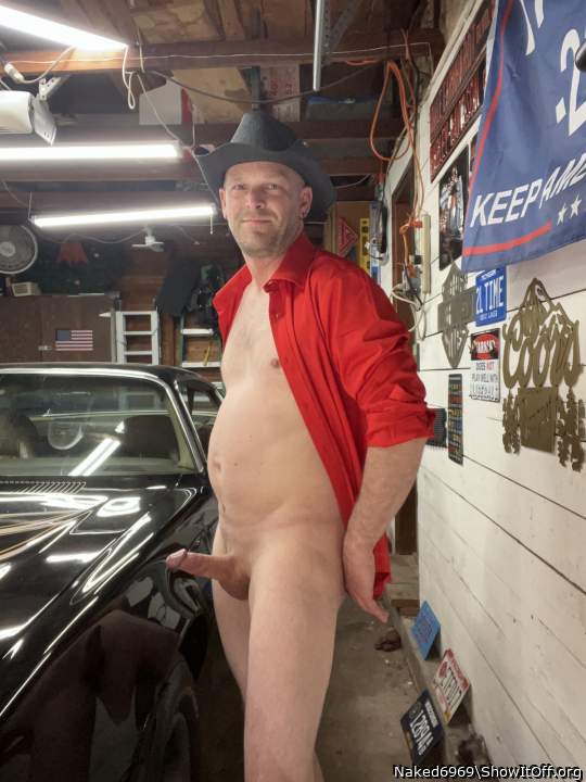 Photo of a wiener from Naked6969