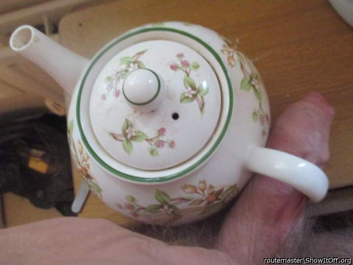 can you serve tea with a boner m8?