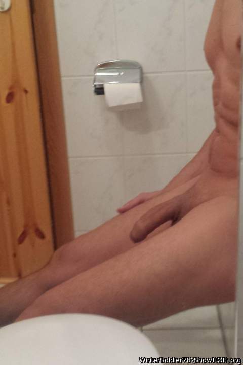 super sexy, da kommt auch eine ltere wie ich ins schwrmen 