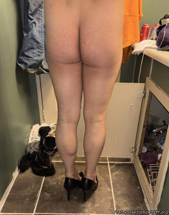 Photo of a schlong from Pantyhose1