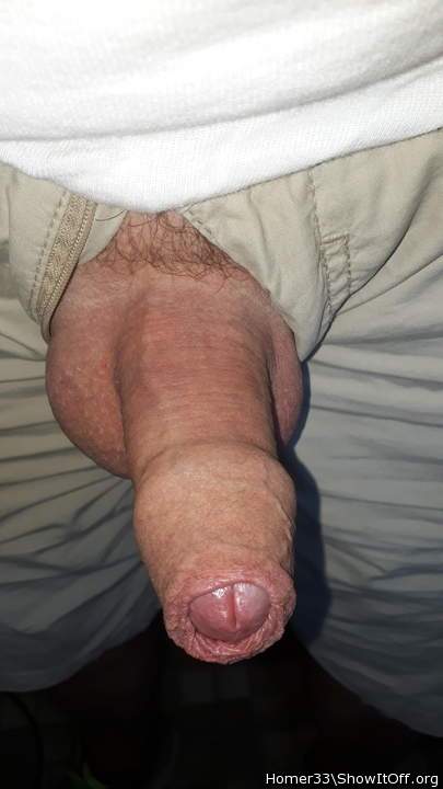 Wow! Great pic. Would love to unzip you and pull out that be