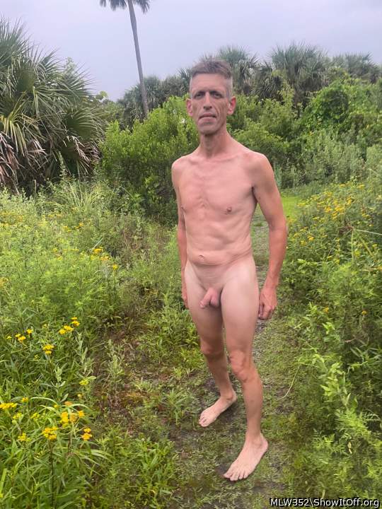 You look absolutely Stunning Naked Outside 