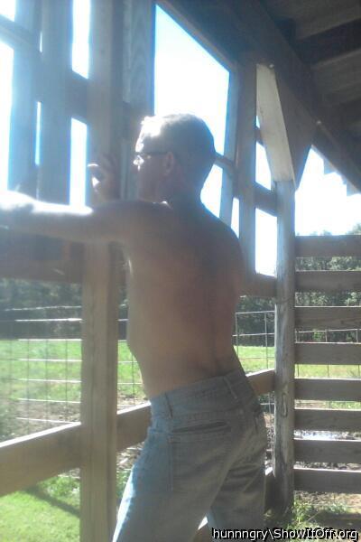 Excuse me sir...do u offer riding lessons?