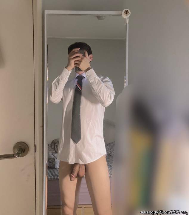 uncut pink penis