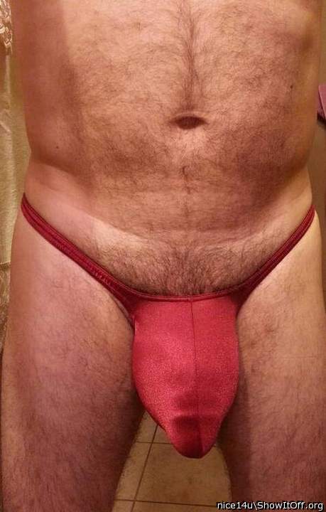 I would love to kiss and nibble on your balls till you spray