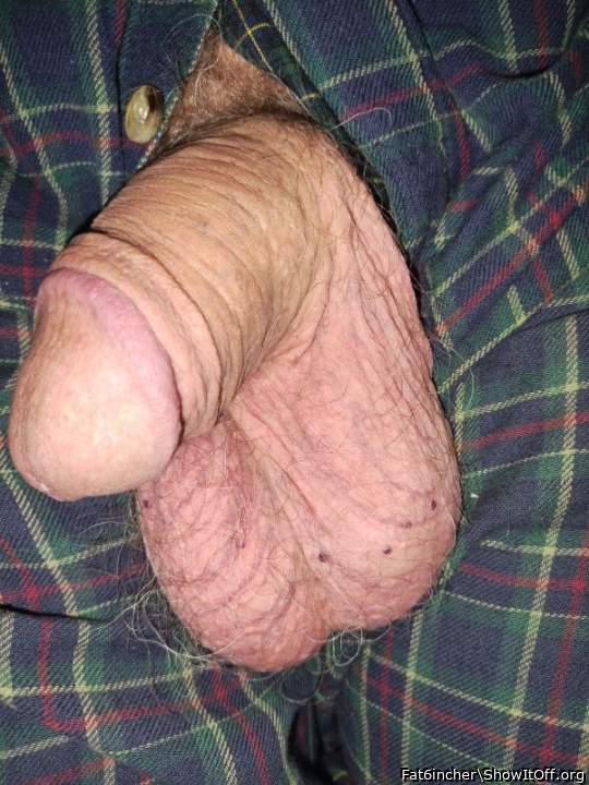 So girthy even when it's soft! Nice set of balls as well! 