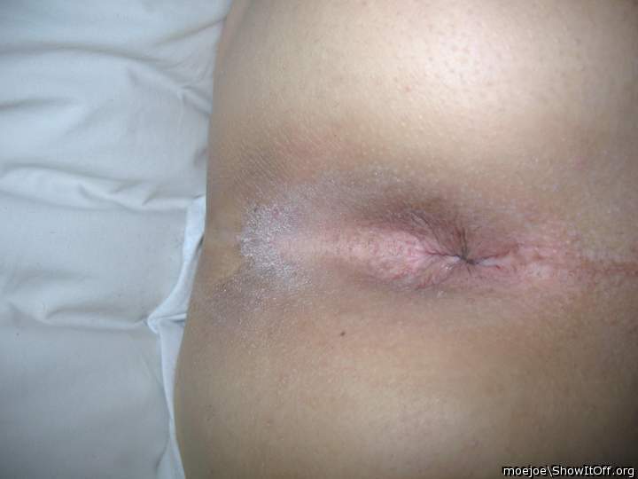 My smooth butthole....stick your face right in there....